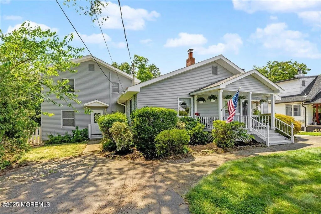 3 Sutphin Avenue, Matawan