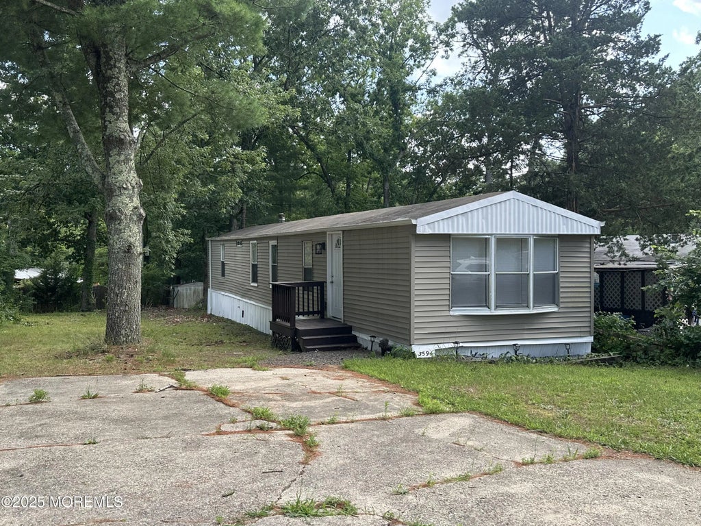 3594 Nashua Street, Browns Mills