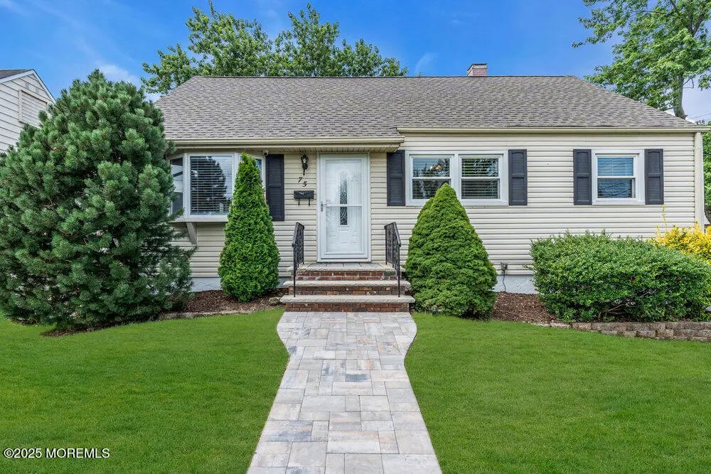 75 S Mckinley Avenue, Iselin