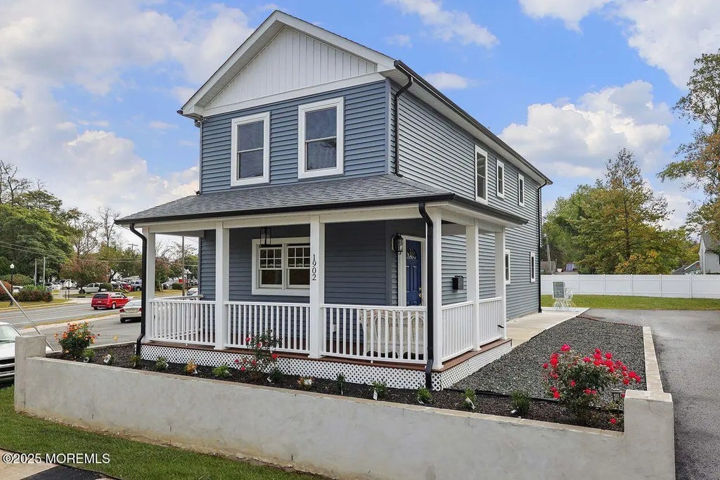 1902 Stratford Avenue, Neptune Township