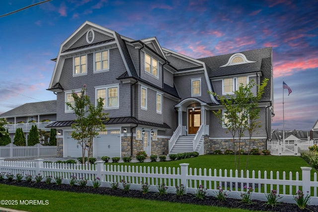 122 Squan Beach Drive, Mantoloking