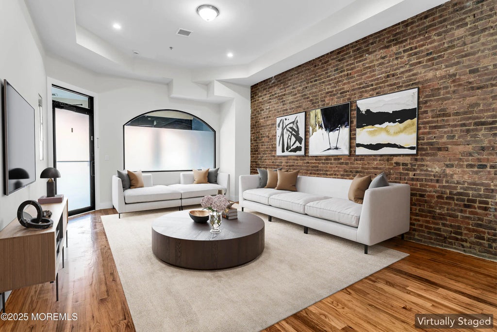 7 Broad Street 1, Red Bank