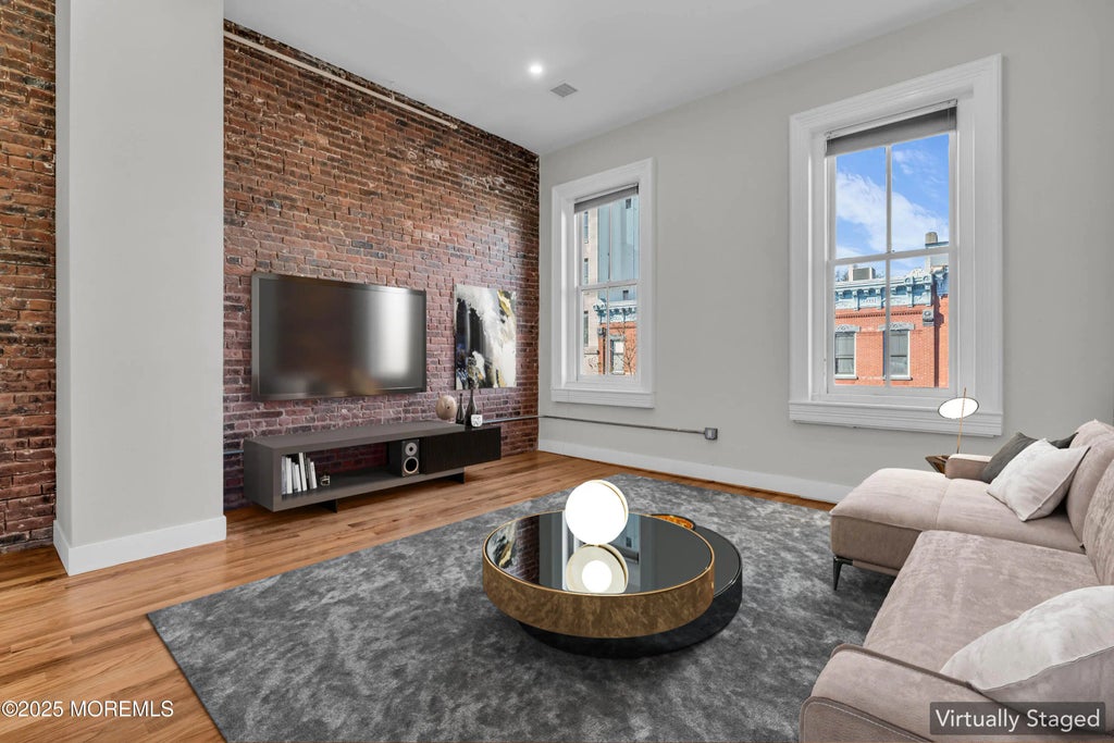 7 Broad Street 4, Red Bank