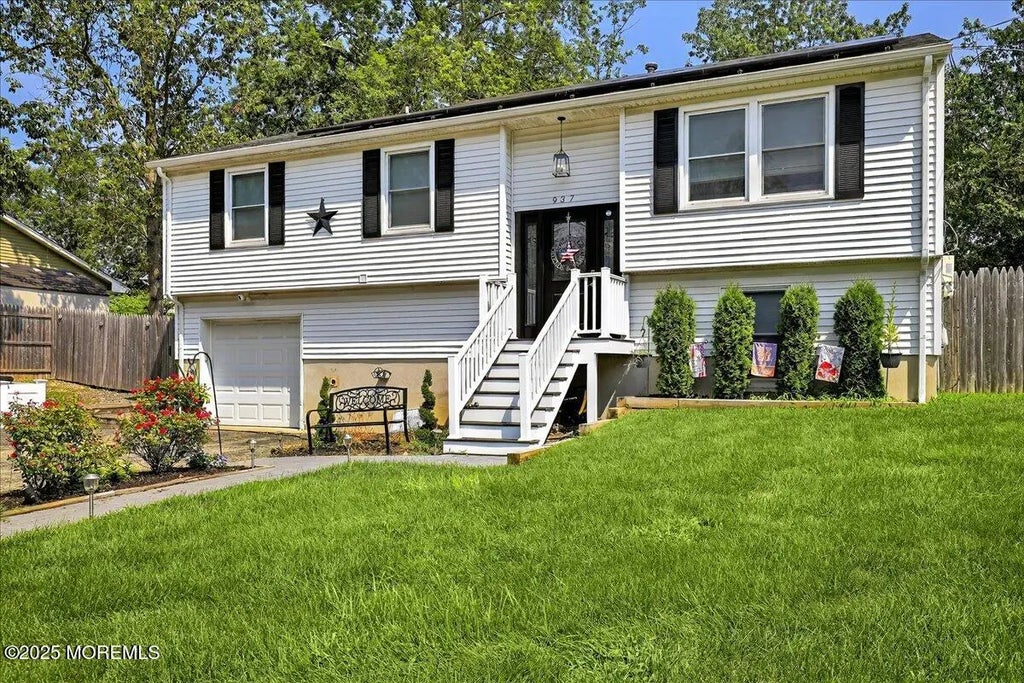 937 Kearny Avenue, Forked River