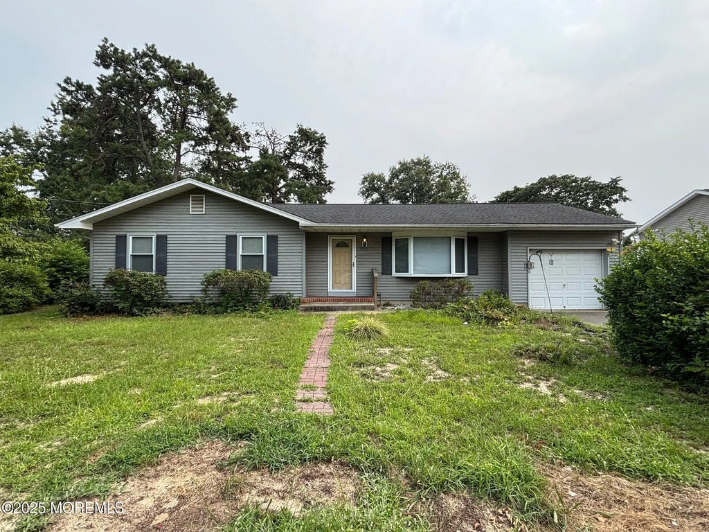 1016 Eighth Avenue, Manchester