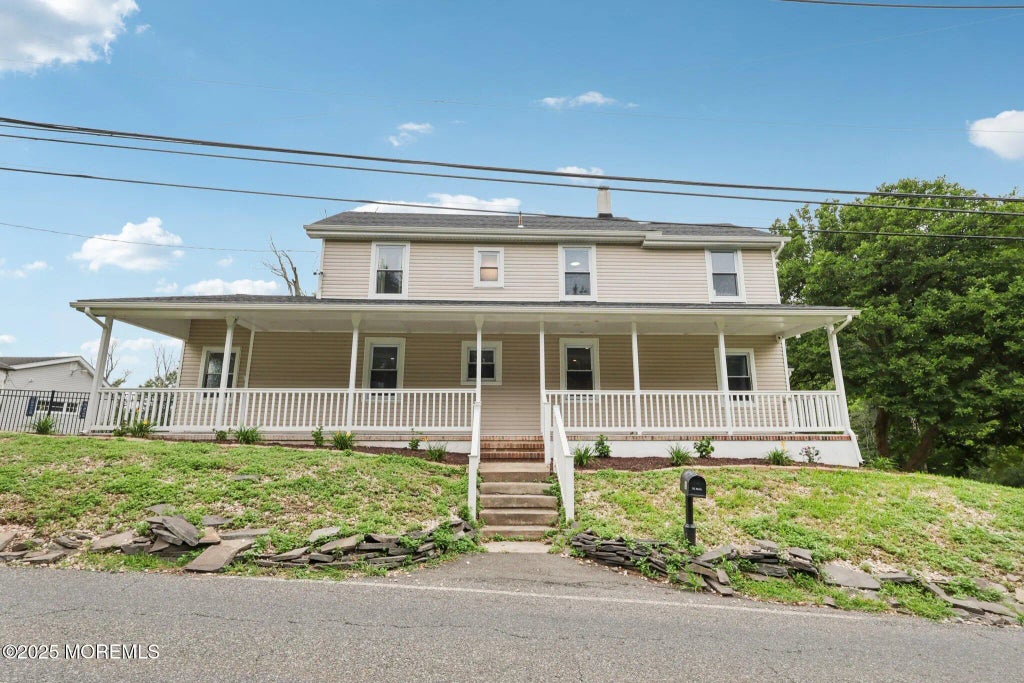 81 Titus Mill Road, Pennington