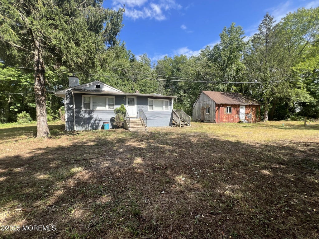 138 Disbrow Hill Road, Millstone