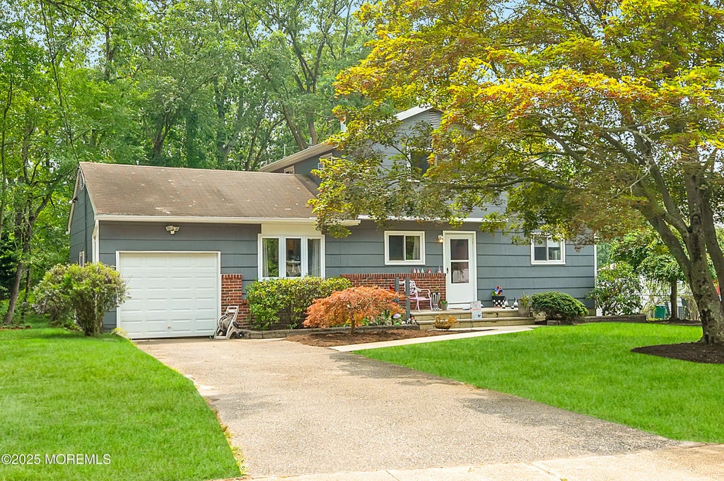 12 Harley Road, Toms River