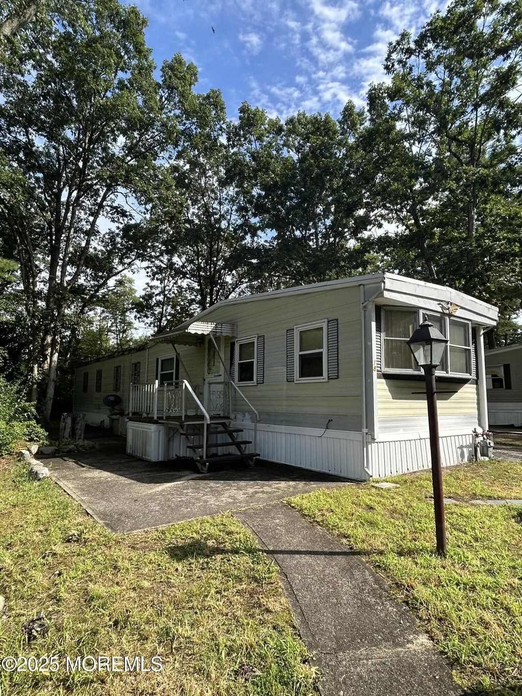 2300 Massachusetts Avenue 18, Toms River