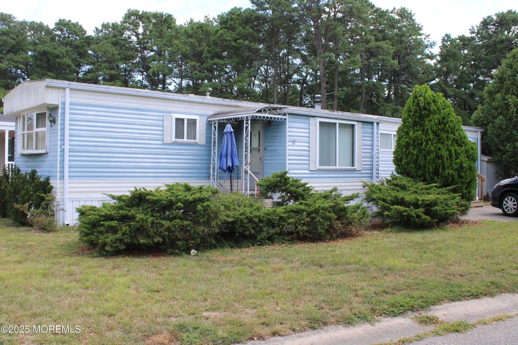 37 Partridge Place, Whiting