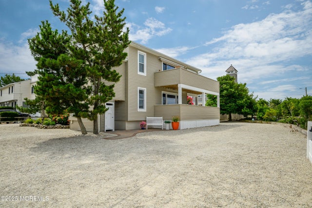 24 W Joan Road B, Long Beach Twp