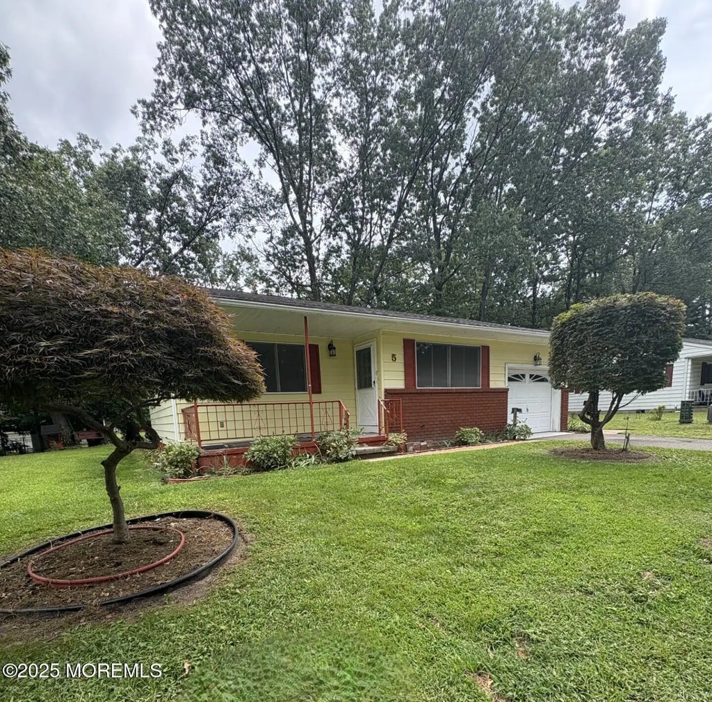 5 Indiana Way, Manchester