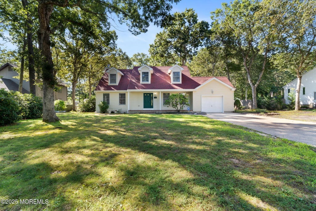 706 Radcliffe Road, Lanoka Harbor