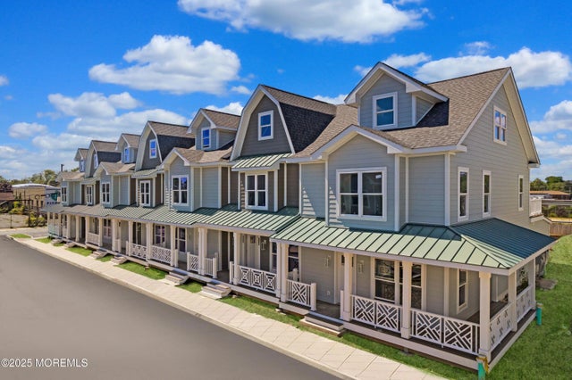 1 Railroad Avenue B5, Avon-by-the-sea