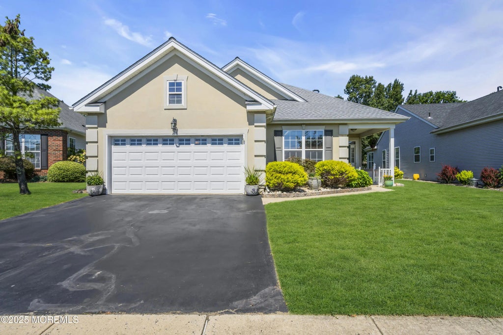 40 Bunker Hill Drive, Allentown