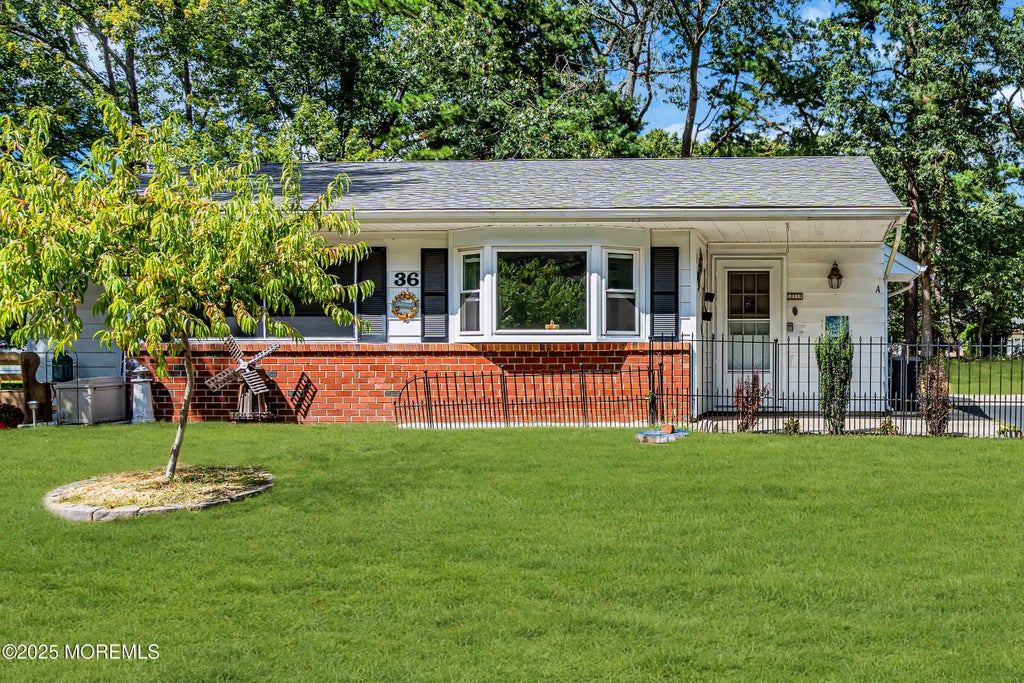 36a Arizonia Avenue, Whiting