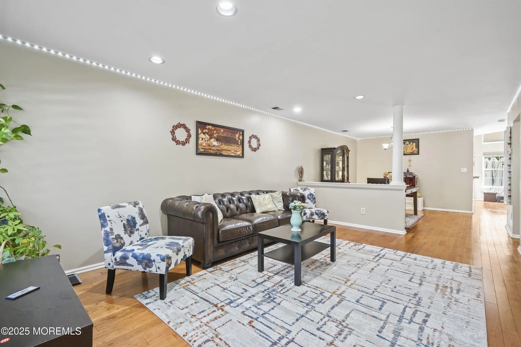 172 Windsong Circle, East Brunswick