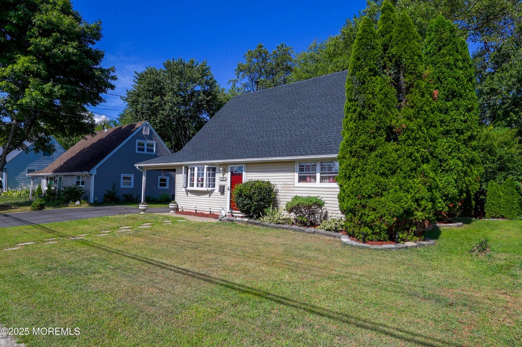 107 Boulevard W, Keyport