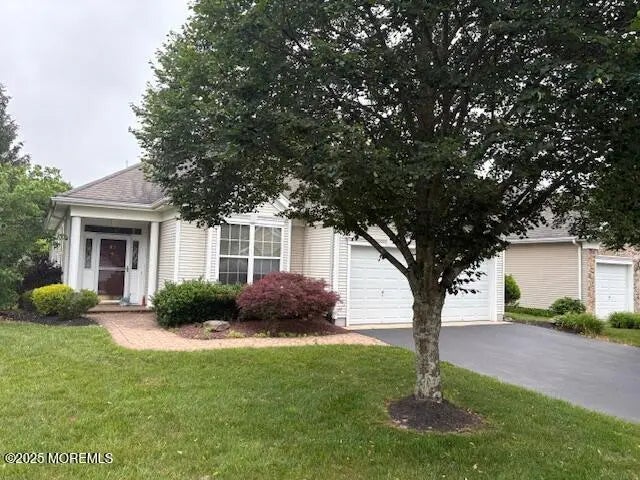 83 Huntington Drive, Jackson