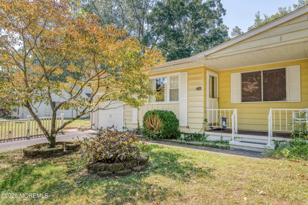 4 California Drive B, Whiting