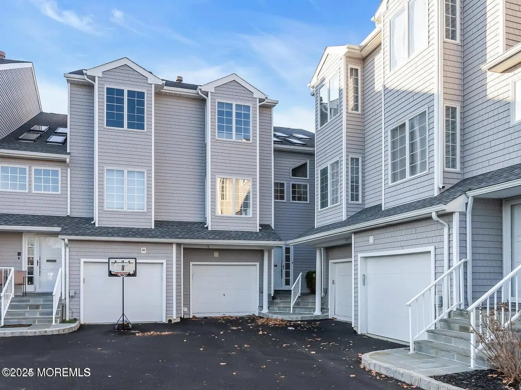 98 Norwood Avenue 4, Deal