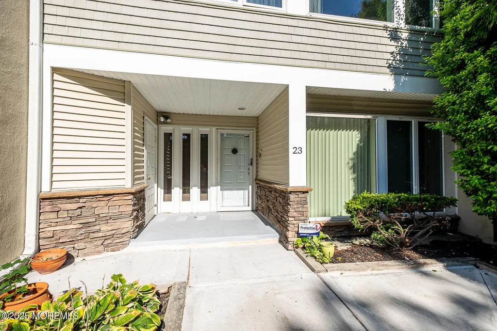 274 Bath Avenue 23, Long Branch