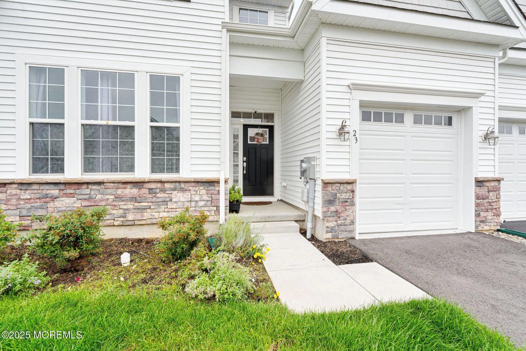 23 Gulfstream Road, New Egypt