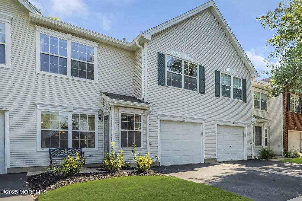 47 Picket Place, Freehold