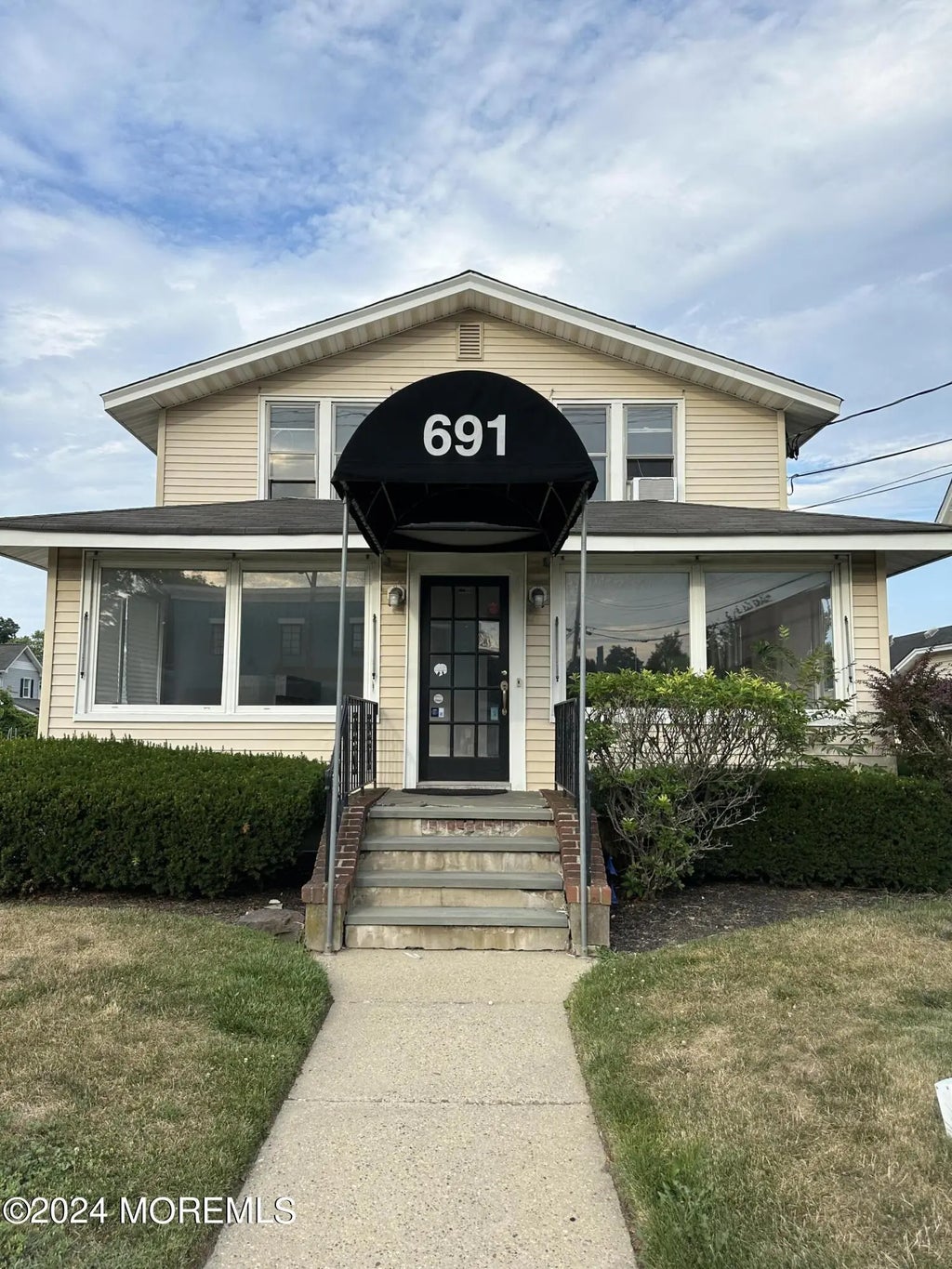 691 Broad Street, Shrewsbury Boro