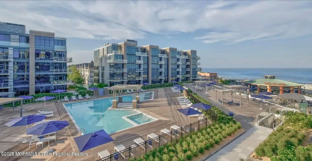 30 Melrose Terrace 219, Long Branch