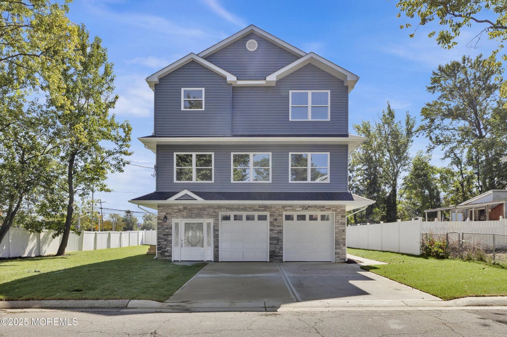 650 Washington Avenue, Union Beach