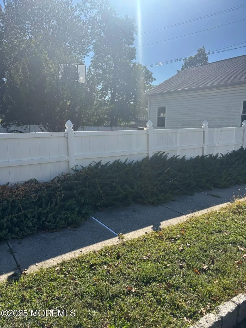 7 Candy Court, Edison