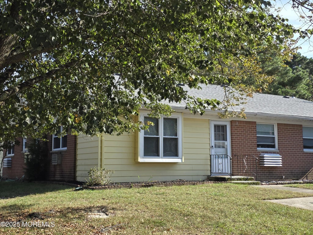 5 Alden Court A, Whiting