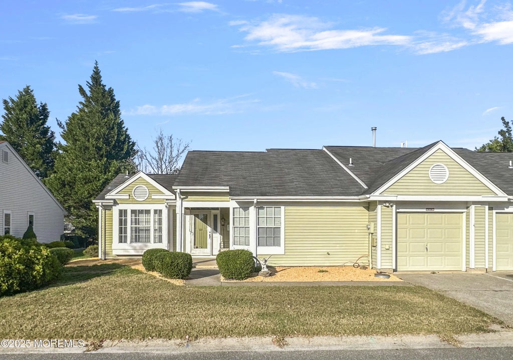 1057a Buckingham Drive, Manchester