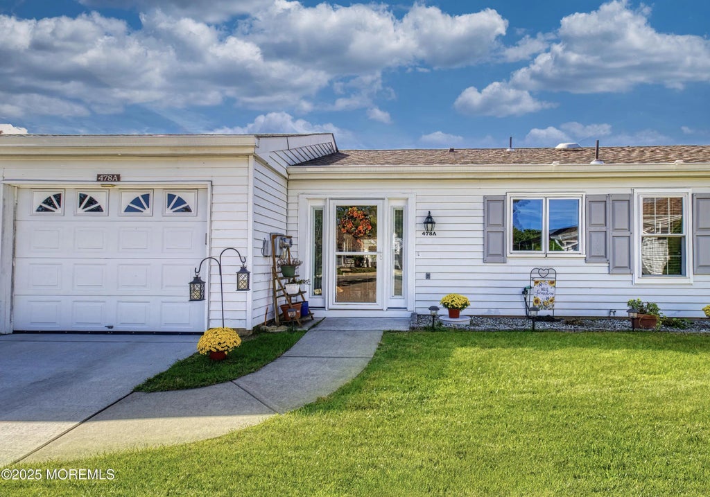 478a Buckingham Drive, Manchester