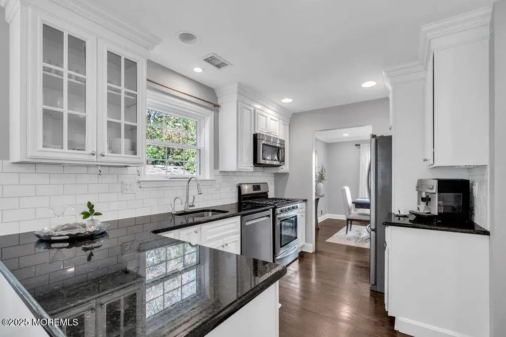 64 Society Hill Way, Tinton Falls