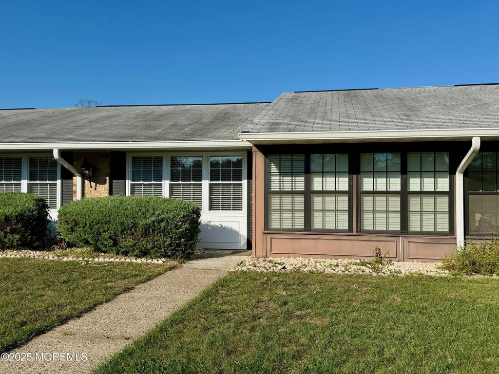 1c Yorkshire Court, Manchester