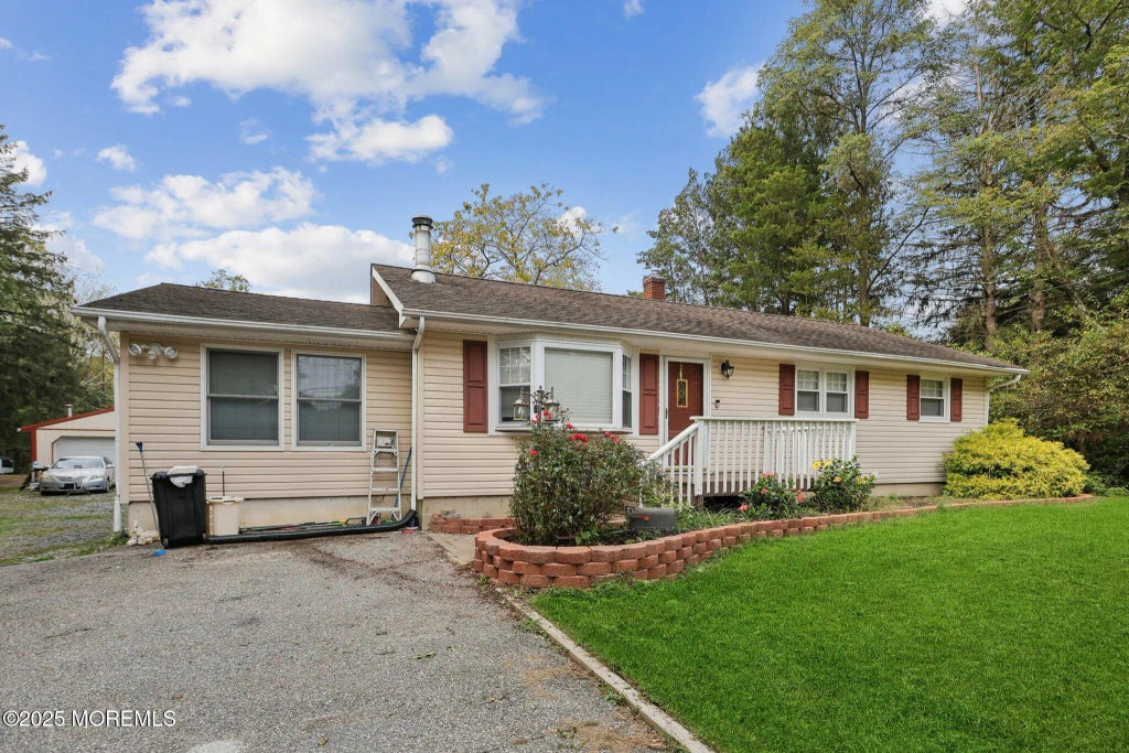 384 Cook Road, Jackson