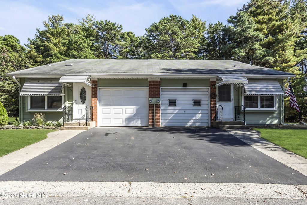 19 A Valley Forge Drive, Whiting