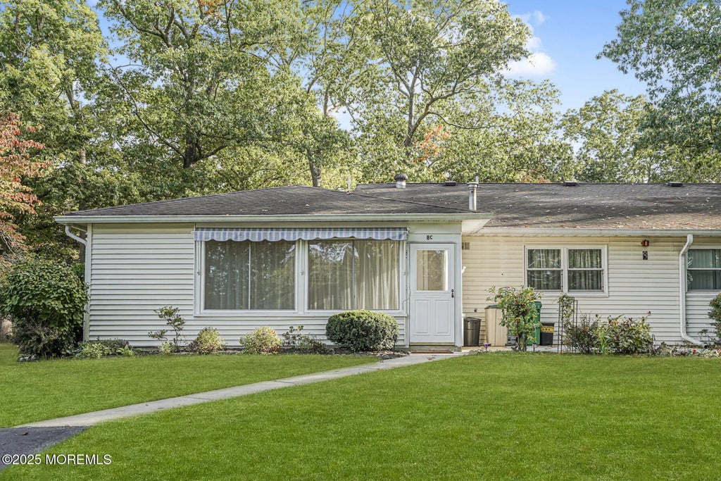 8 C Connie Lane, Jackson