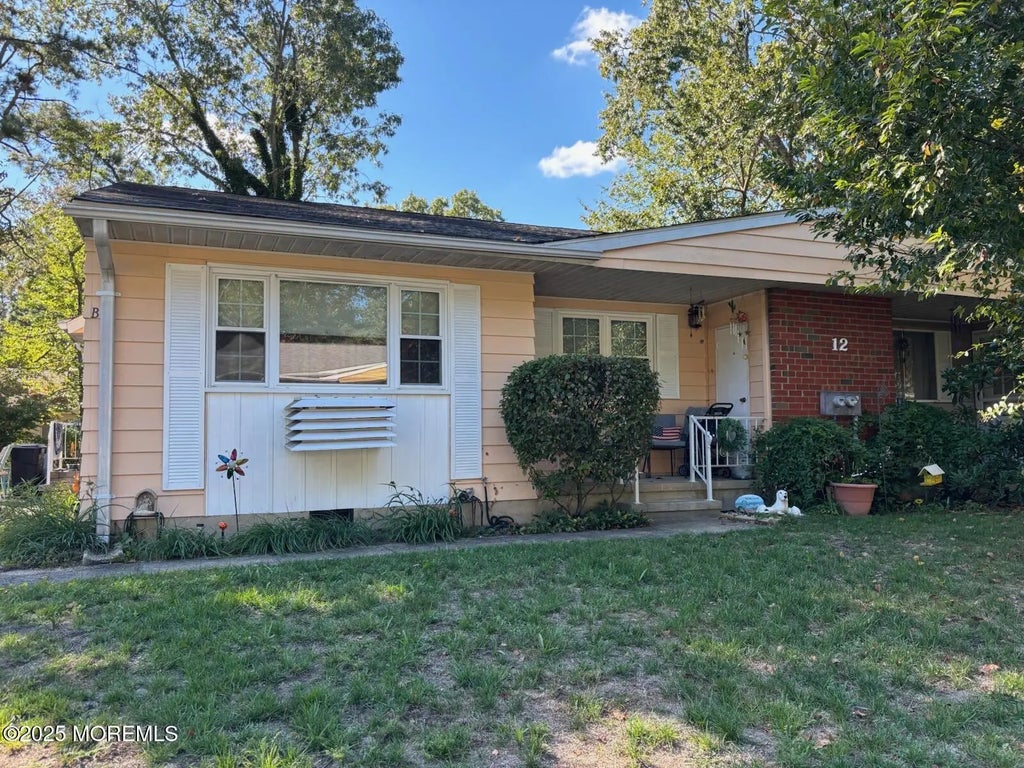 12 California B, Whiting