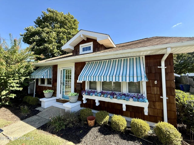 2116 4th Avenue, Spring Lake