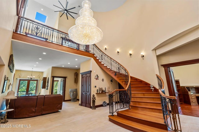 2528 River Road, Manasquan