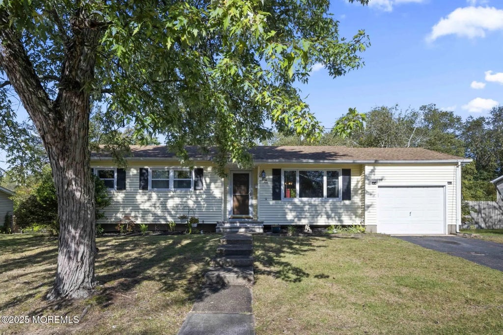 34 Drexel Drive, Jackson