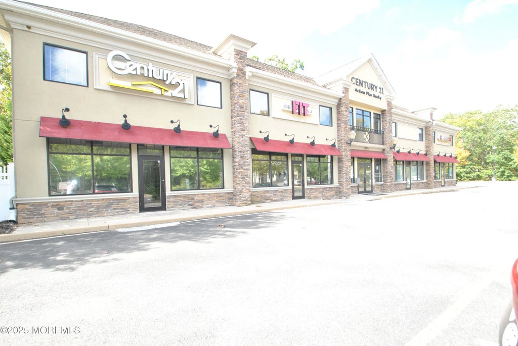 555 Lacey Road 102, Forked River