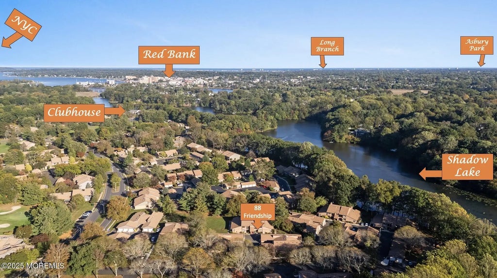 88 Friendship Court, Red Bank