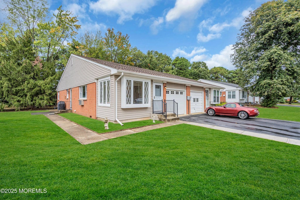 26 Columbus Boulevard A, Whiting