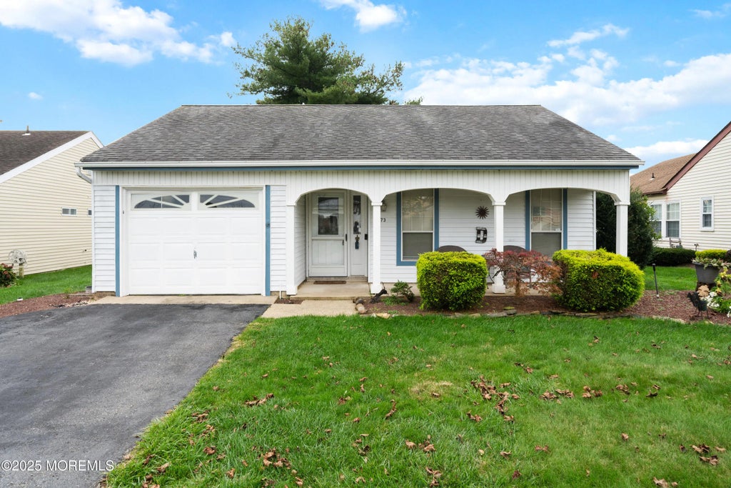 73 Red Hill Road, Manchester