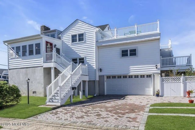 101 Saint Louis Avenue, Point Pleasant Beach