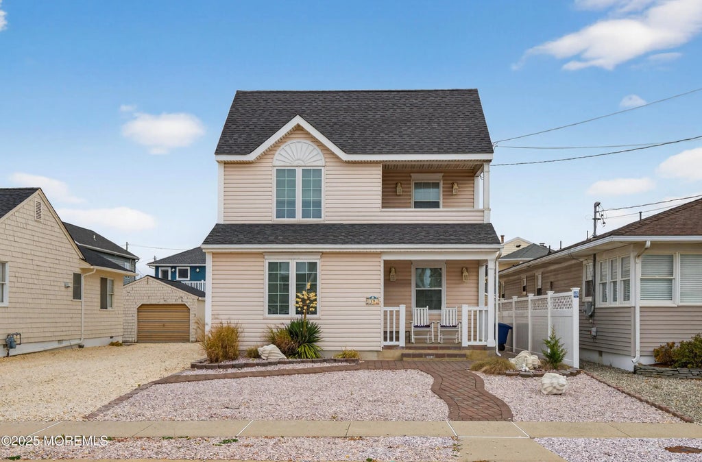 19 Haddonfield Avenue, Lavallette